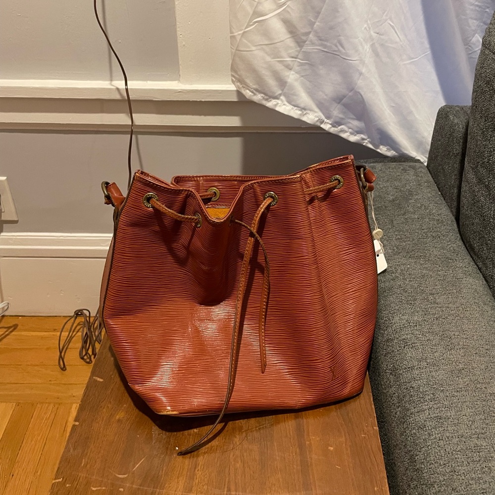 Louis Vuitton Petit Noe